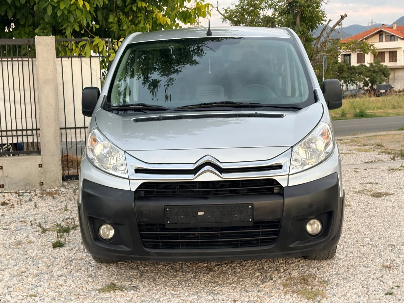 Citroen Jumpy Полутоварен 2.0 -130 ps Сервизна История