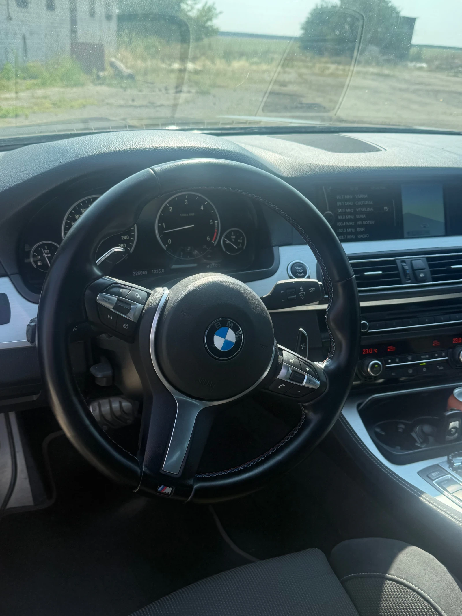 BMW 530, снимка 9 - Автомобили и джипове - 55781549
