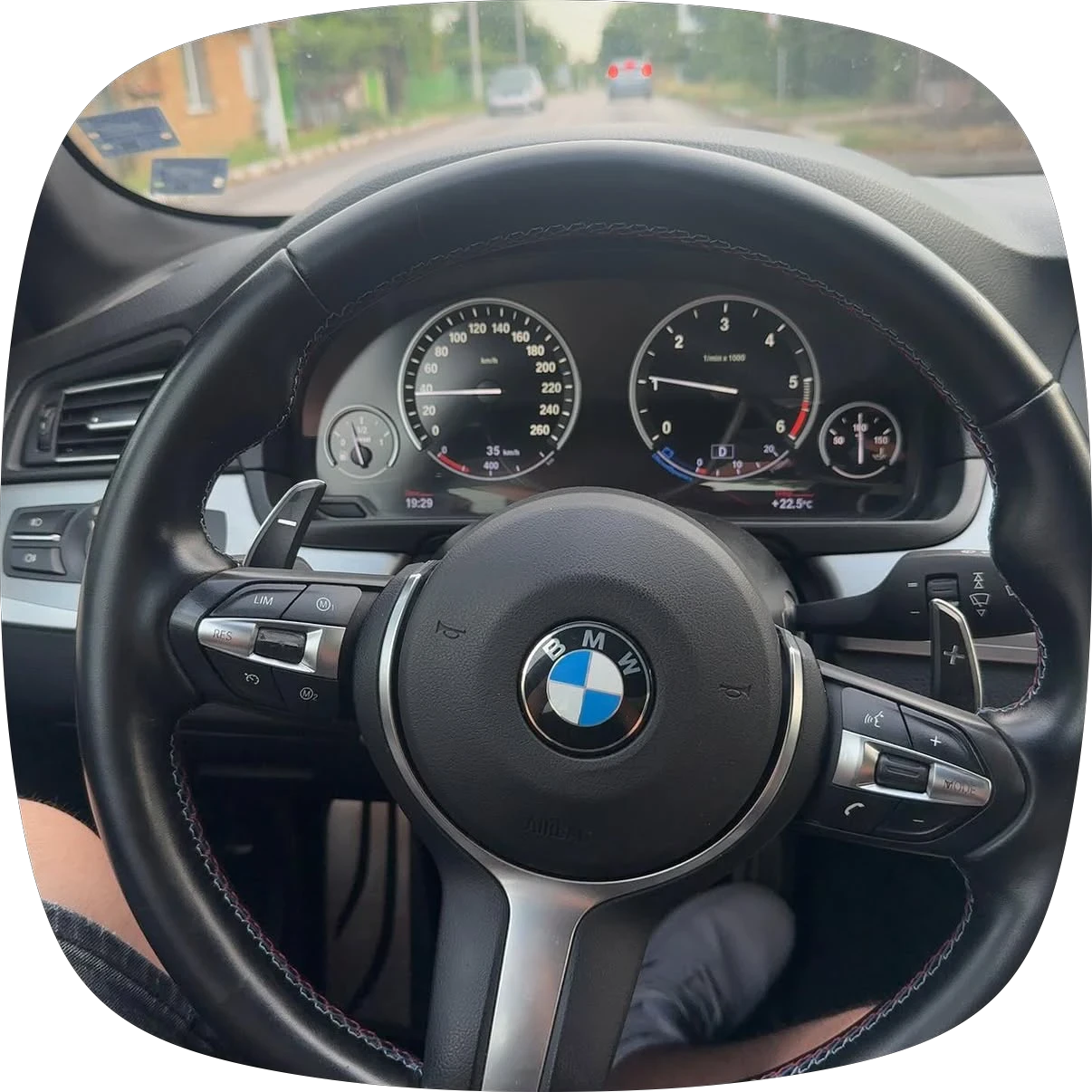 BMW 530, снимка 3 - Автомобили и джипове - 55781549