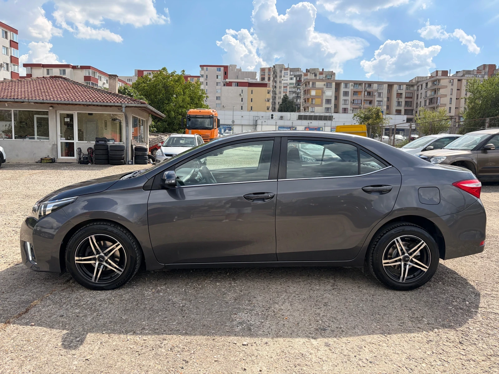 Toyota Corolla 1.4 D4d 90hp, снимка 4 - Автомобили и джипове - 55940284
