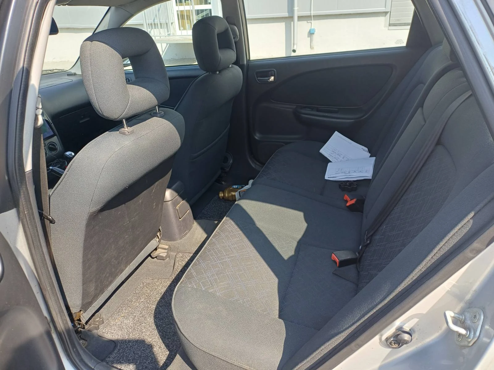 Toyota Avensis, снимка 8 - Автомобили и джипове - 56064417