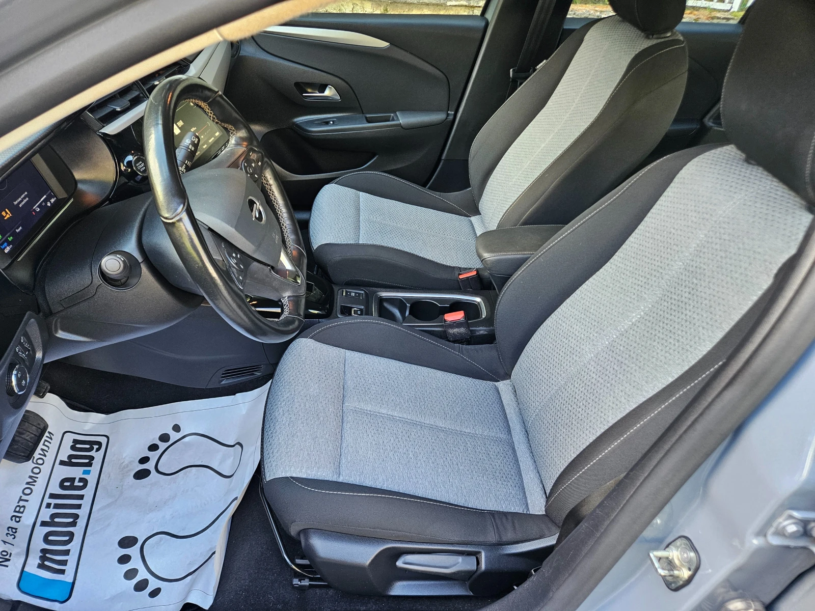 Opel Corsa E, снимка 9 - Автомобили и джипове - 56193582