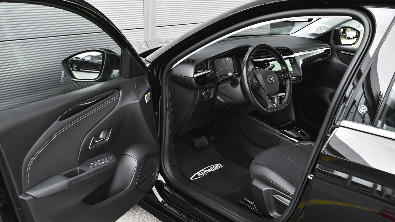 Opel Corsa e-Elegance 50 kWh, снимка 8 - Автомобили и джипове - 56226108