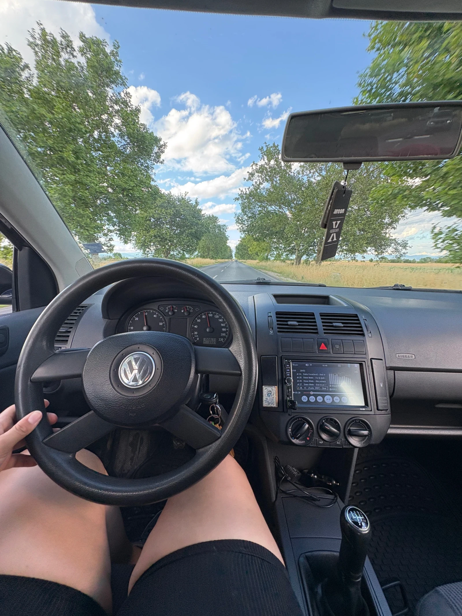 VW Polo, снимка 12 - Автомобили и джипове - 56231751