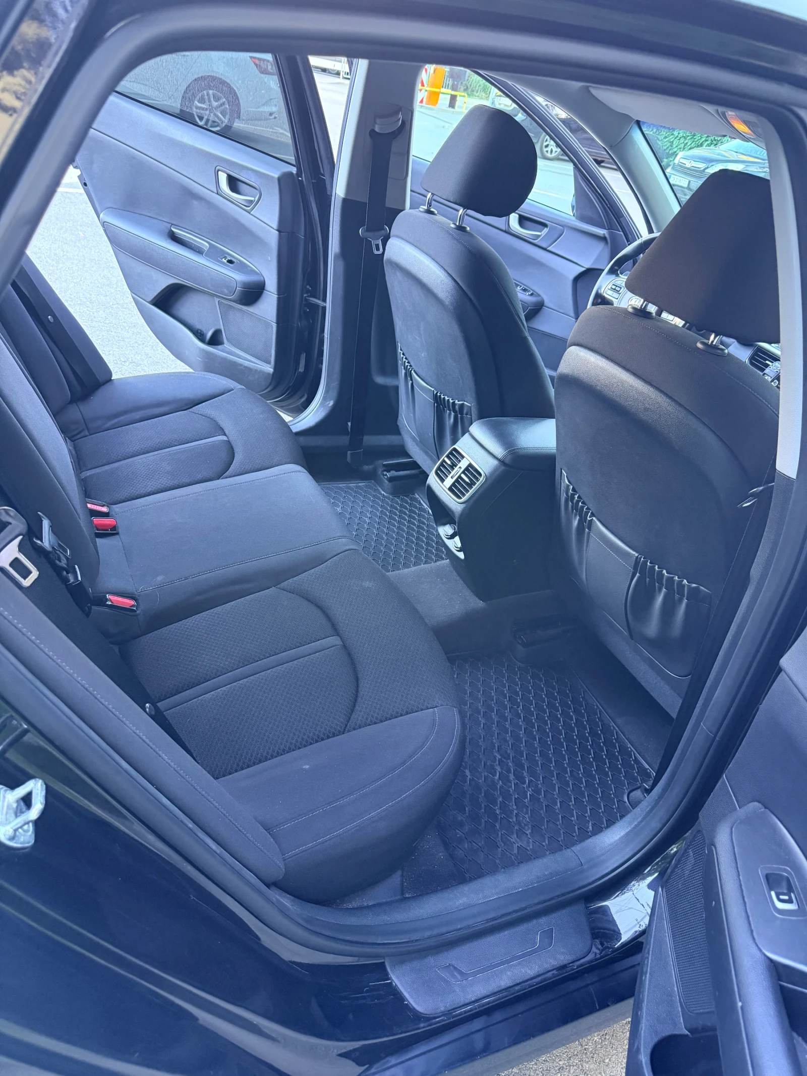 Kia Optima, снимка 2 - Автомобили и джипове - 56351263