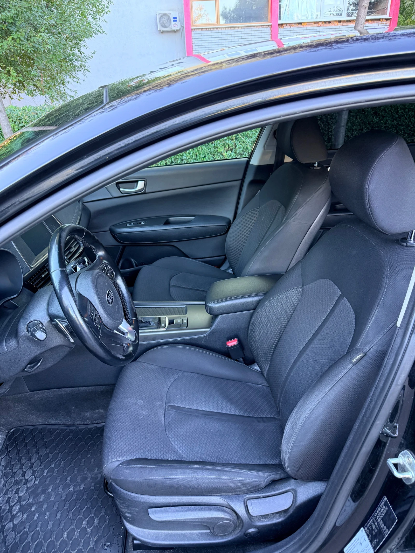 Kia Optima, снимка 10 - Автомобили и джипове - 56351263