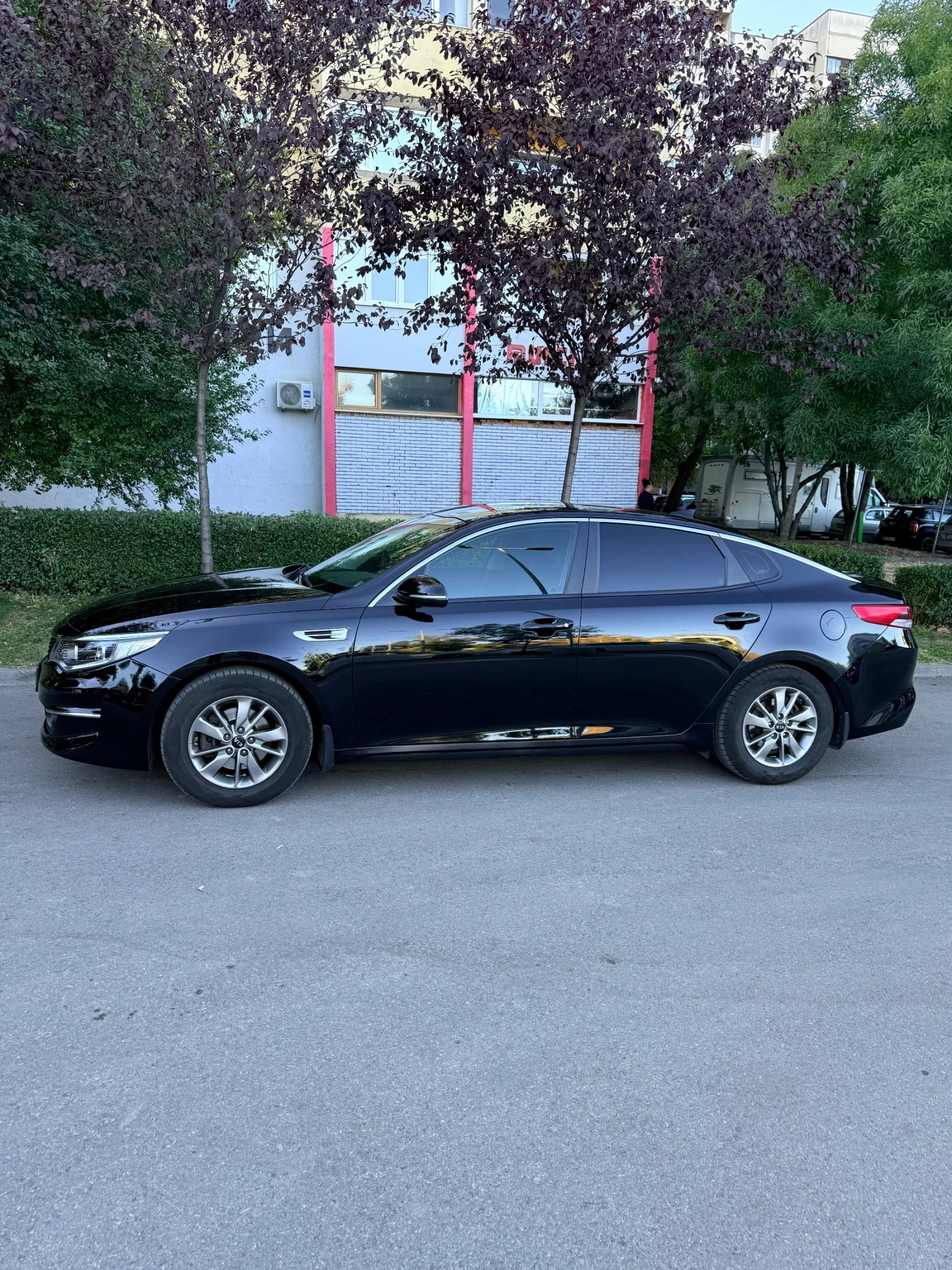 Kia Optima, снимка 3 - Автомобили и джипове - 56351263