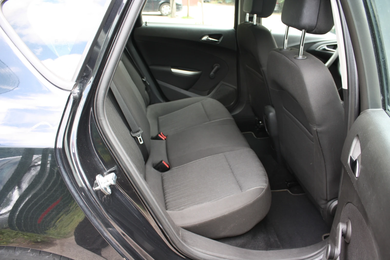 Opel Astra 1, 4 TURBO-SPORT | Mobile.bg � ����������� 10