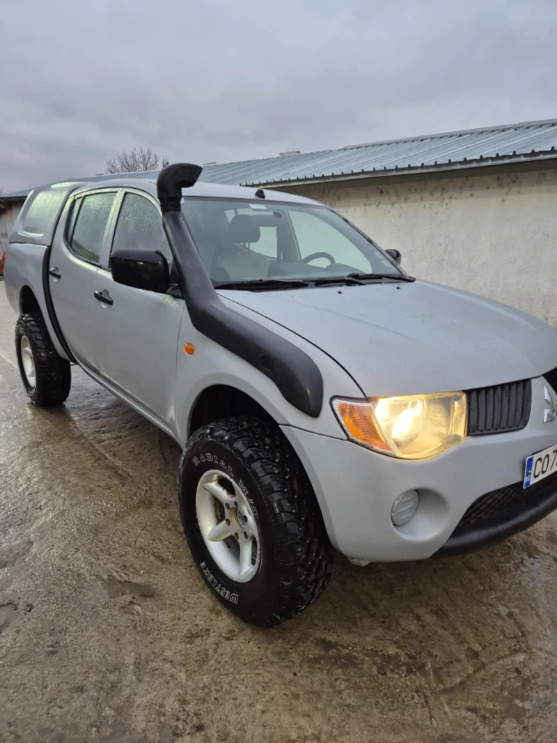 Mitsubishi L200 L200, снимка 2 - Автомобили и джипове - 48883085