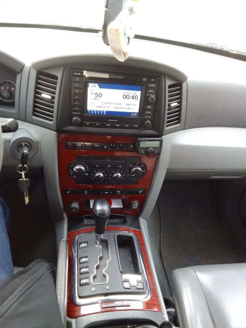 Jeep Grand cherokee 3.0TDI, снимка 9 - Автомобили и джипове - 49047145