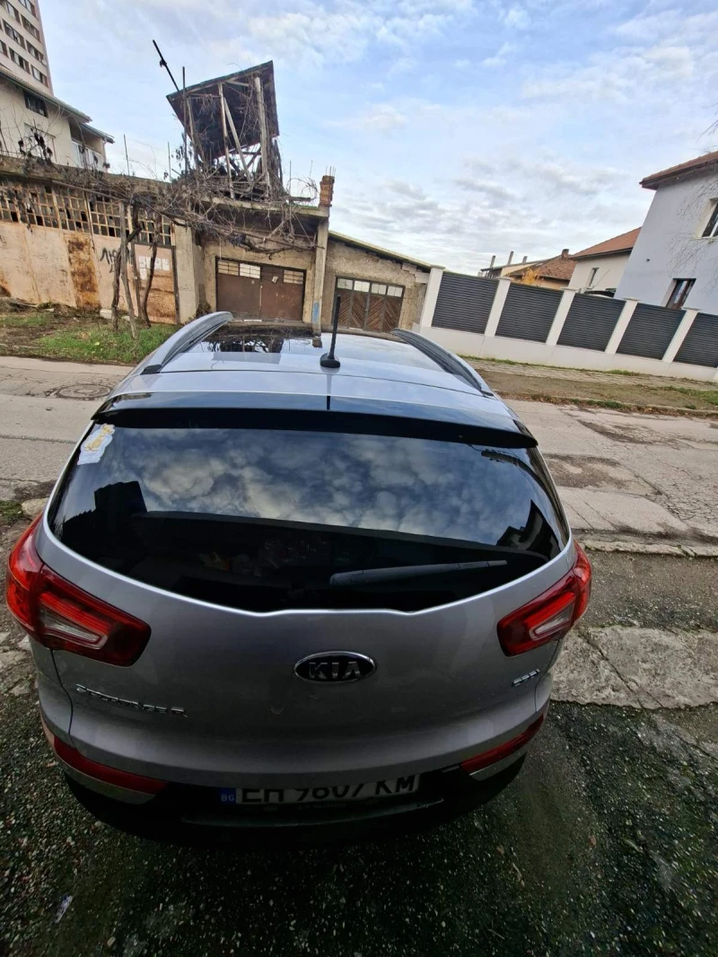 Kia Sportage, снимка 6 - Автомобили и джипове - 52727828