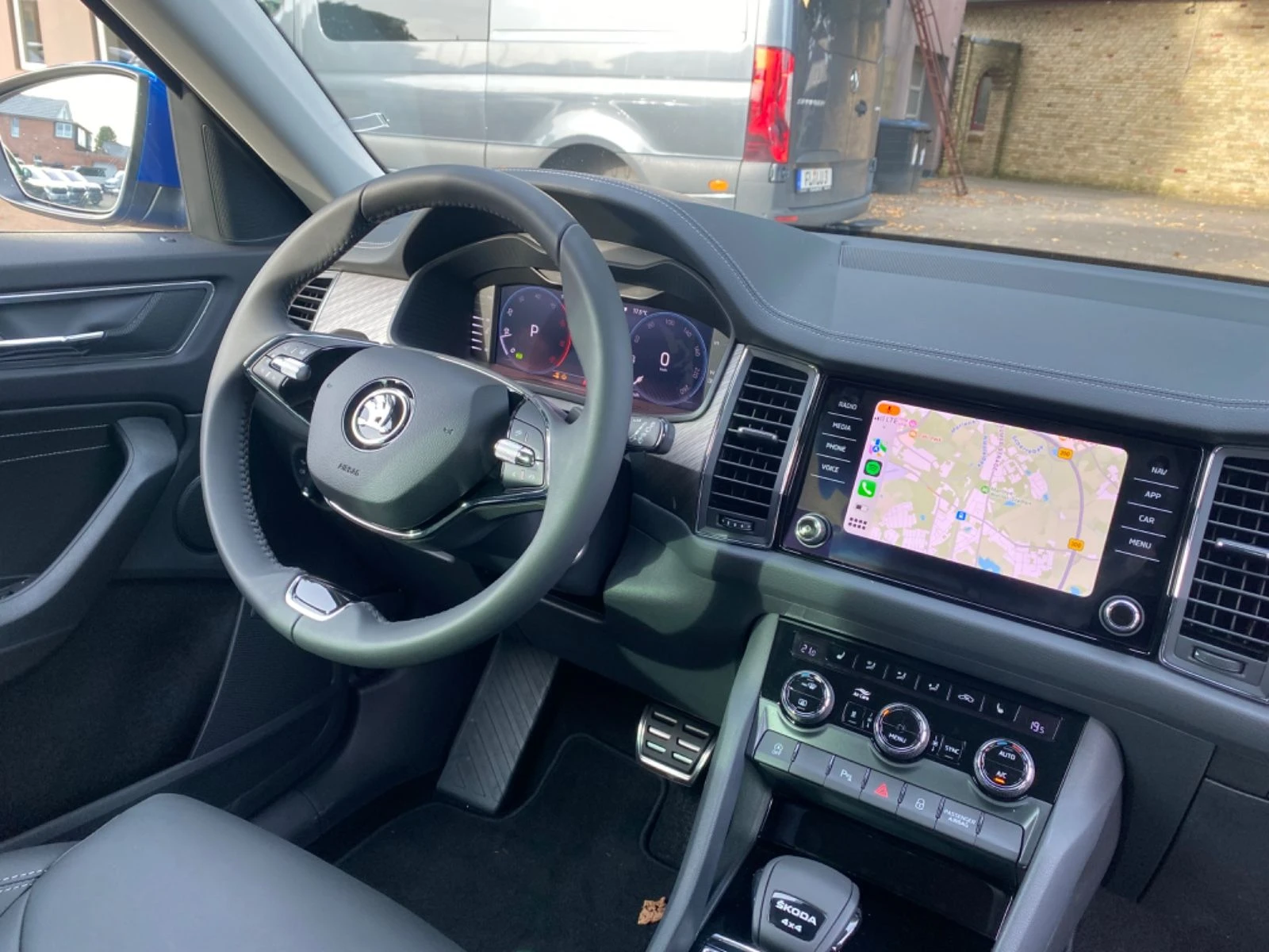 Skoda Kodiaq * 2.0TDI* 4X4* DSG* CARPLAY* NAVI* LED*  - изображение 9