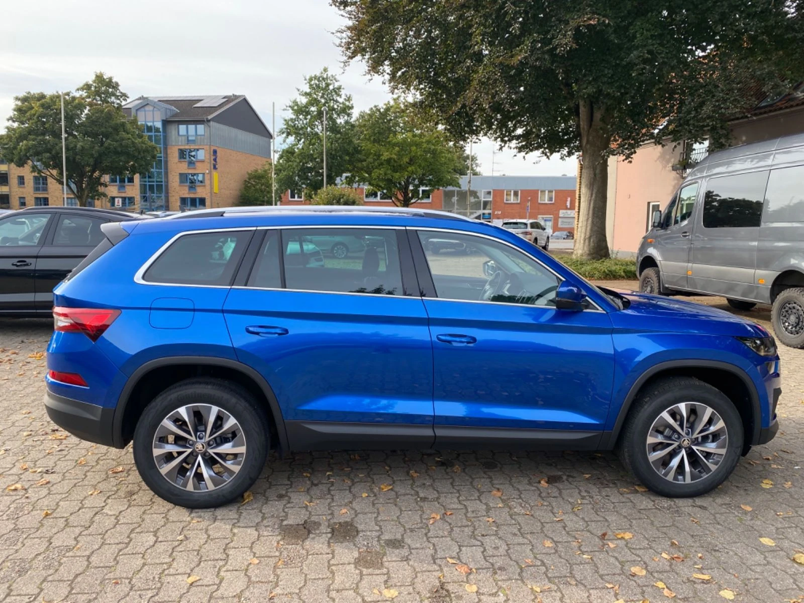 Skoda Kodiaq * 2.0TDI* 4X4* DSG* CARPLAY* NAVI* LED*  - изображение 5