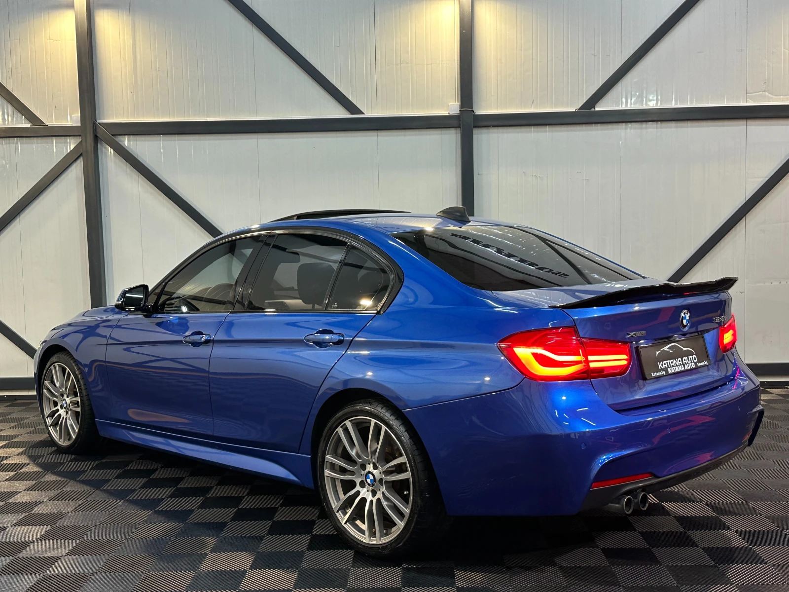 BMW 328 IX* ПОДГРЕВ* HEAD-UP* КАМЕРА, снимка 4 - Автомобили и джипове - 49318918