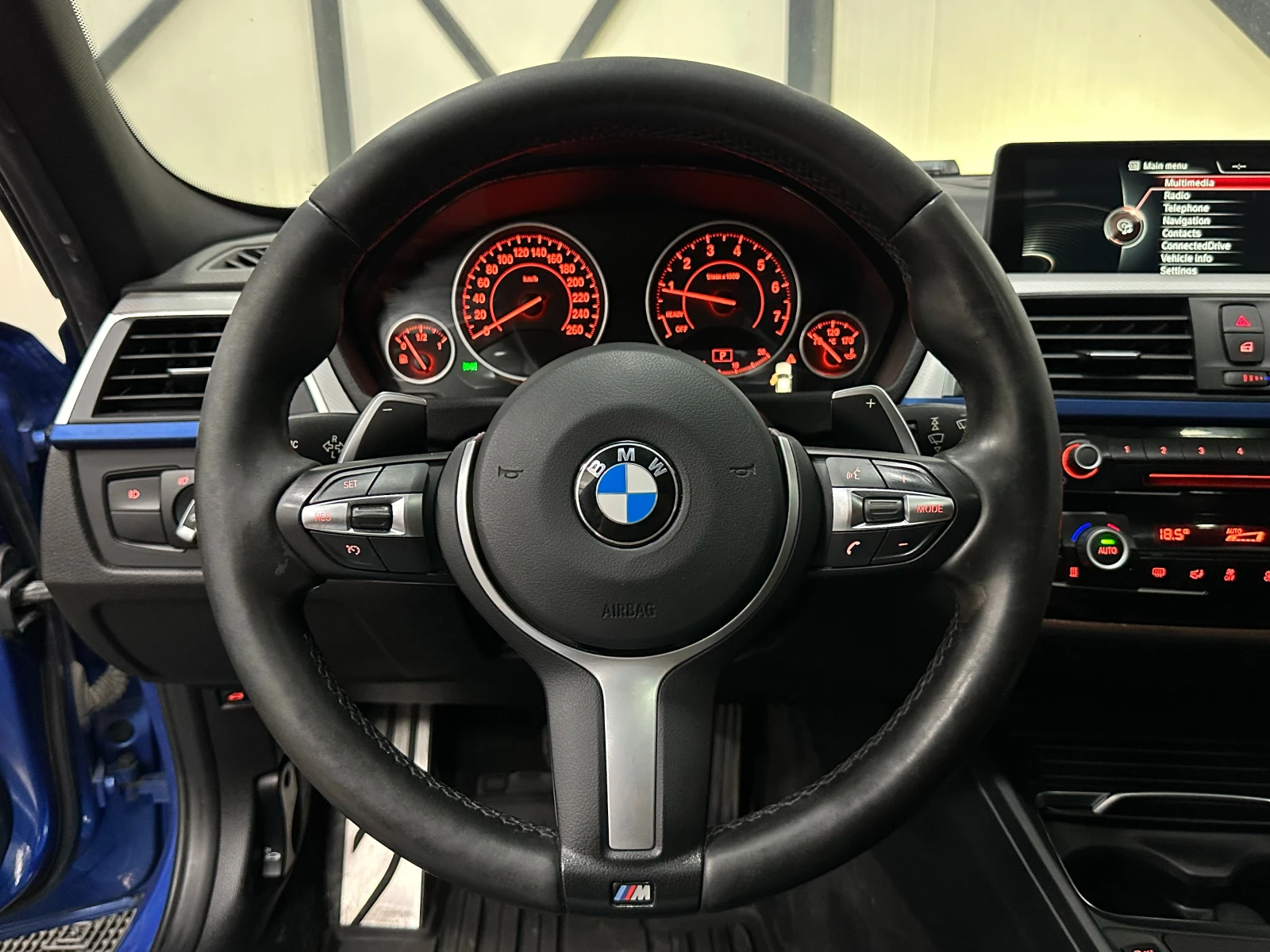 BMW 328 IX* ПОДГРЕВ* HEAD-UP* КАМЕРА, снимка 11 - Автомобили и джипове - 49318918