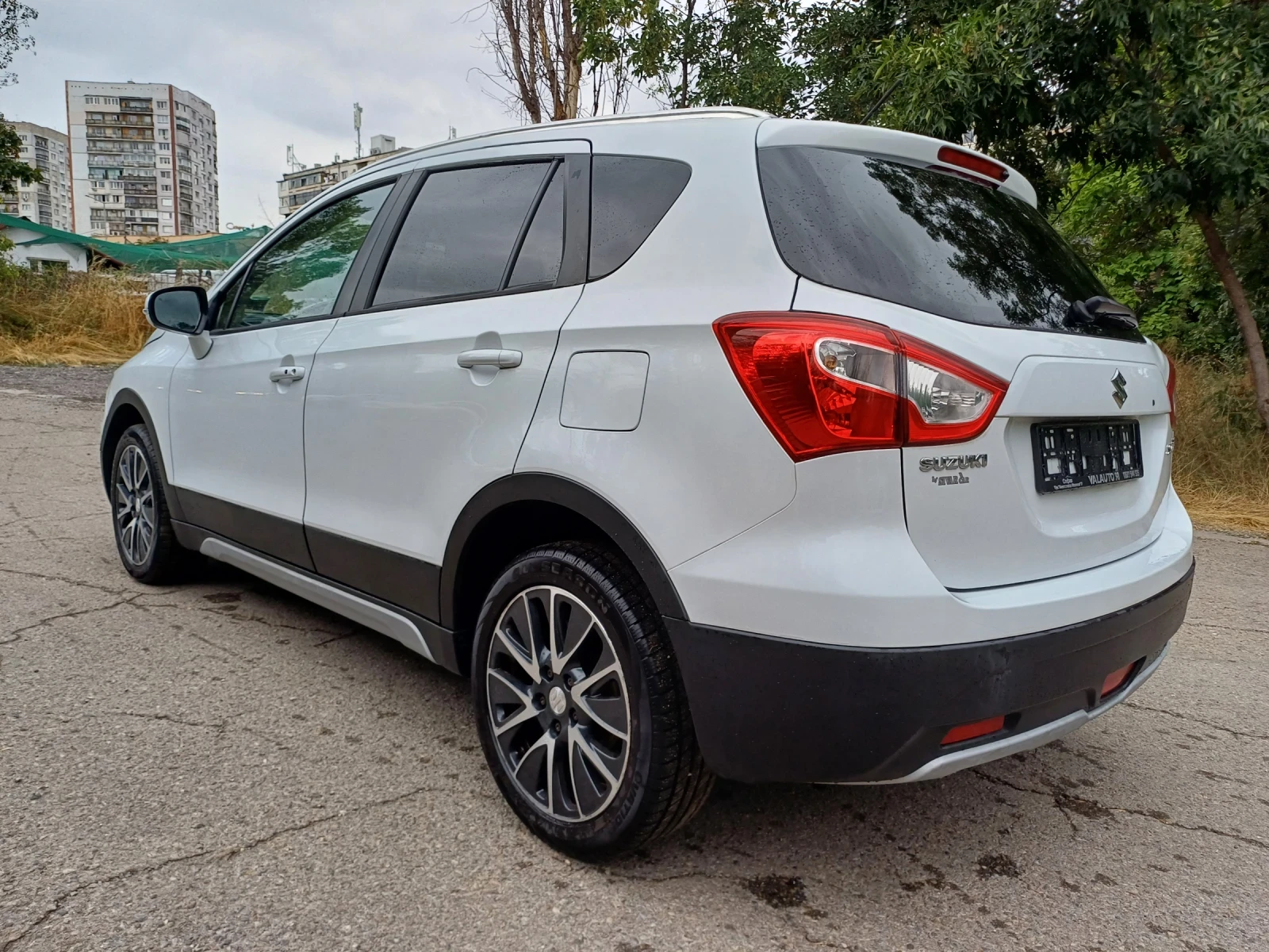 Suzuki SX4 S-Cross 1.9 D - изображение 7