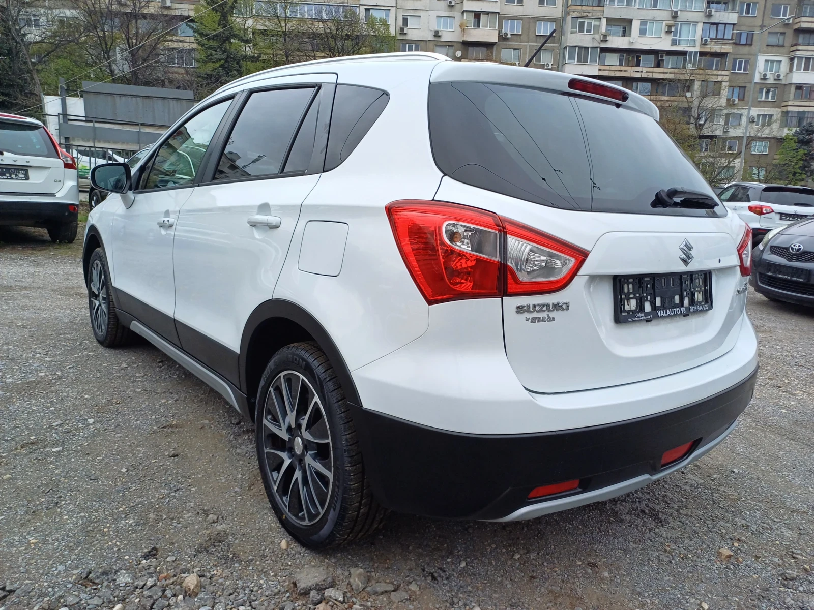 Suzuki SX4 S-Cross 1.9 D - изображение 7