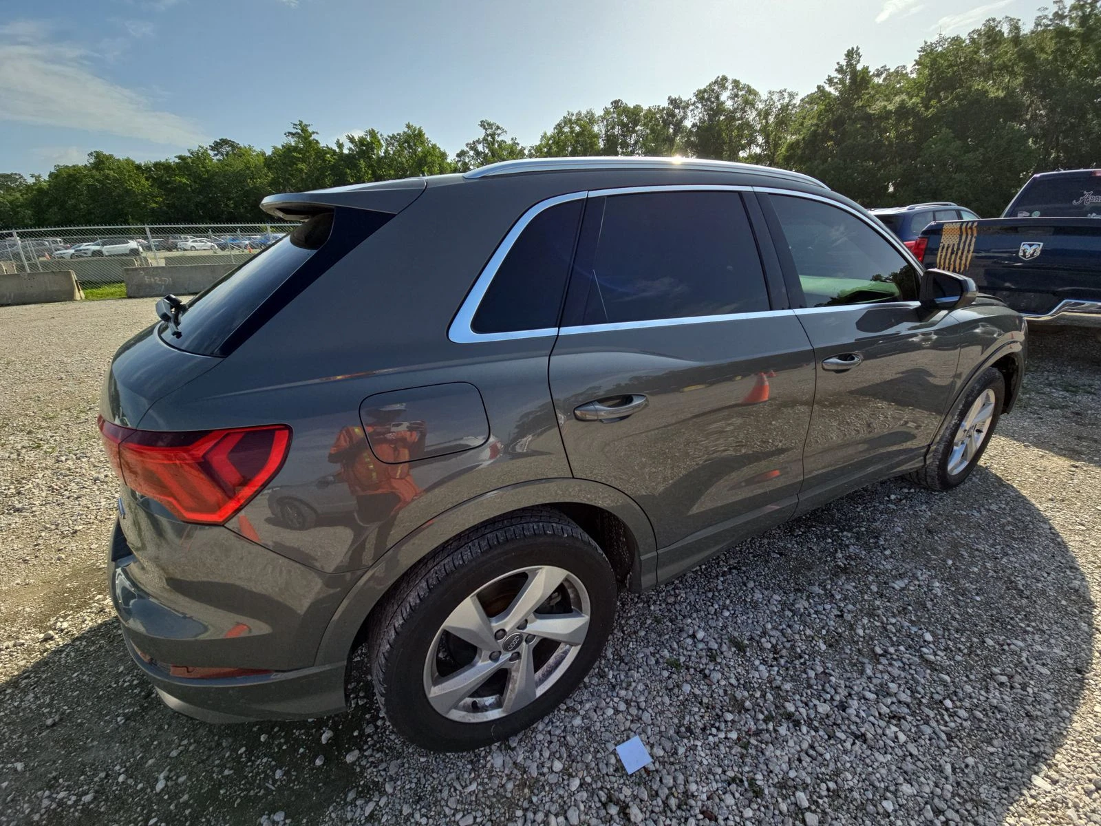 Audi Q3 2.0T Premium/ФИКСИРАНА ЦЕНА! ПОДГРЕВИ/ПАНОРАМА - изображение 6