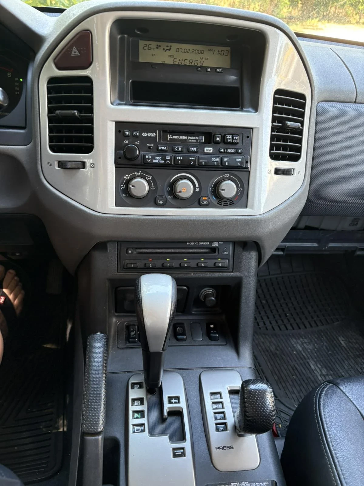Mitsubishi Pajero  - изображение 2