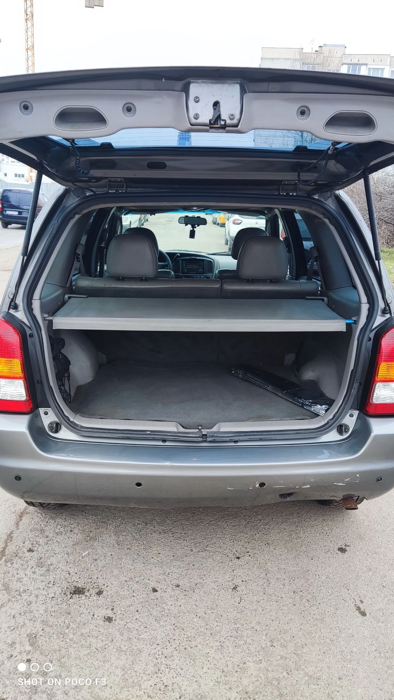 Mazda Tribute V6/3.0 - изображение 6