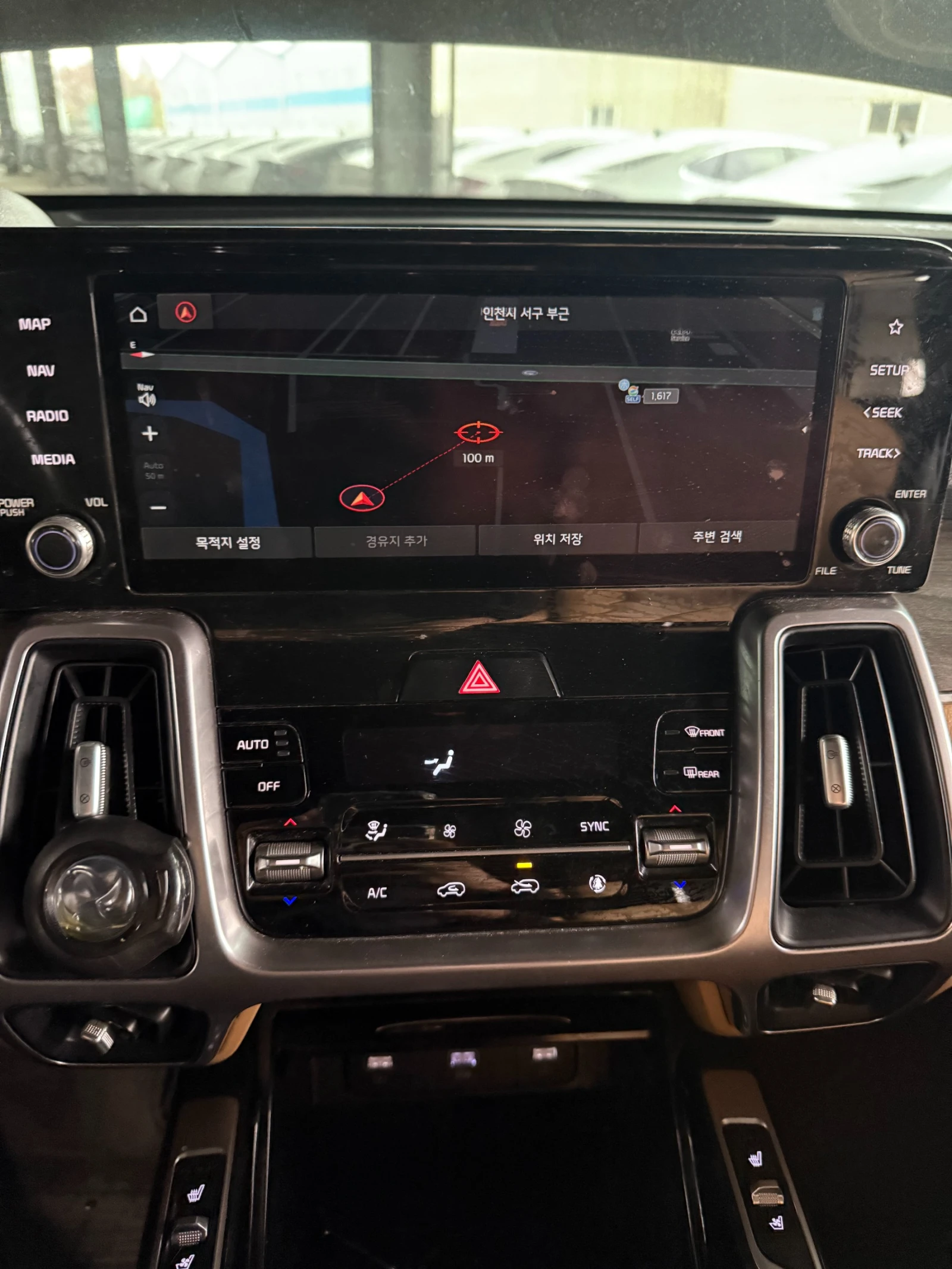 Kia Sorento �������� �� 2�., ����������, �������� ����� ������ | Mobile.bg � ����������� 12