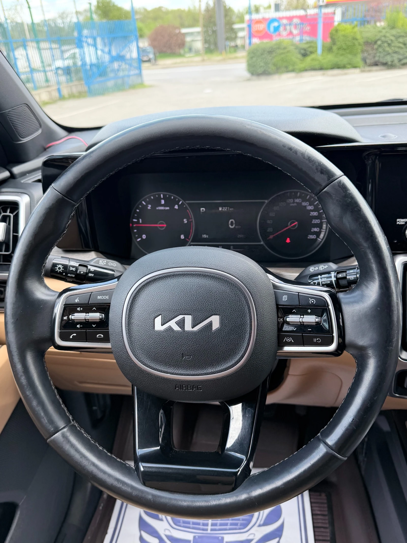 Kia Sorento �������� �� 2�., ����������, �������� ����� ������ | Mobile.bg � ����������� 17