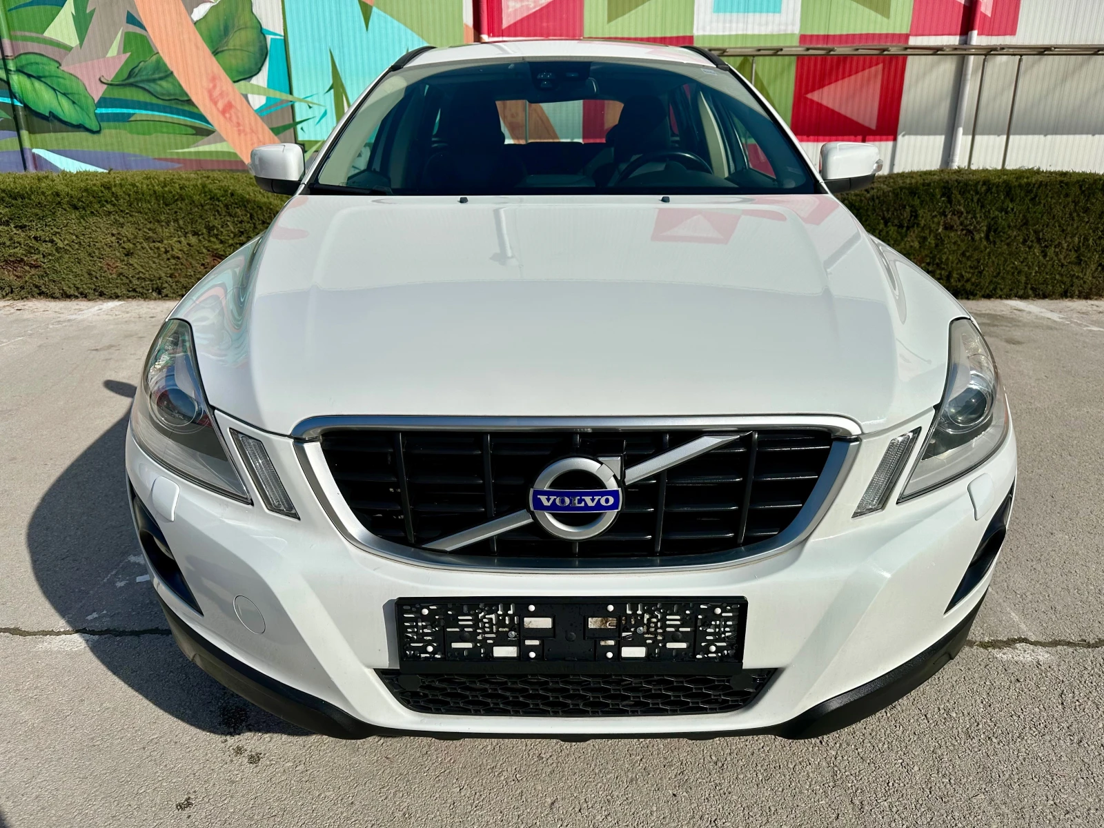 Volvo XC60 2.4 D * АВТОМАТ* 4х4* , снимка 6 - Автомобили и джипове - 53767251