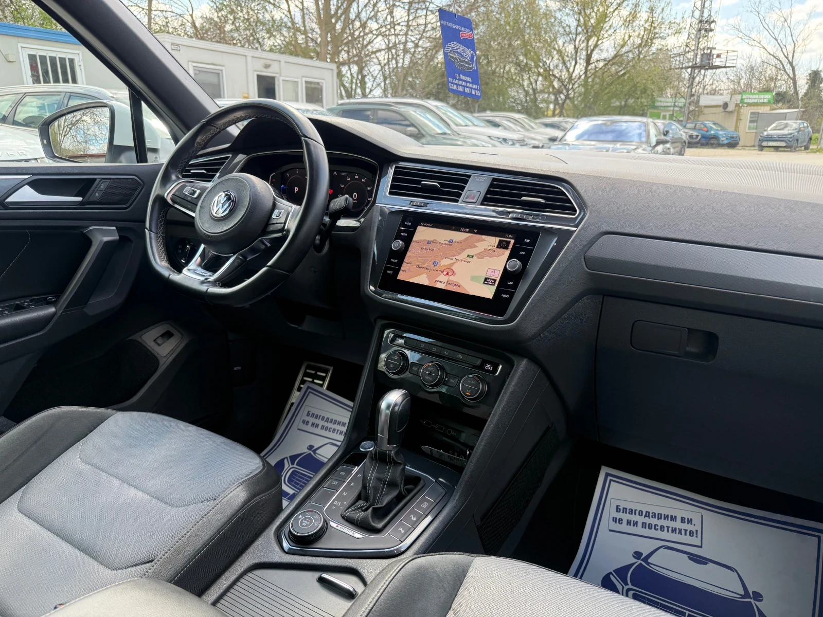 VW Tiguan 2.0TDI - 150к.с. - 4MOTION - R-LINE, снимка 12 - Автомобили и джипове - 54148443