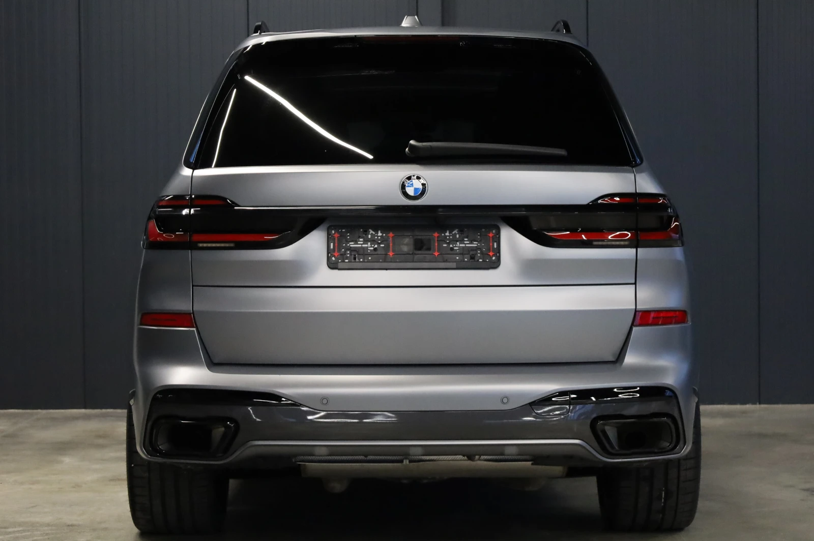BMW X7 M SPORT PRO* XDRIVE* SWAROVSKI* SKY LOUNGE*  | Mobile.bg � ����������� 7