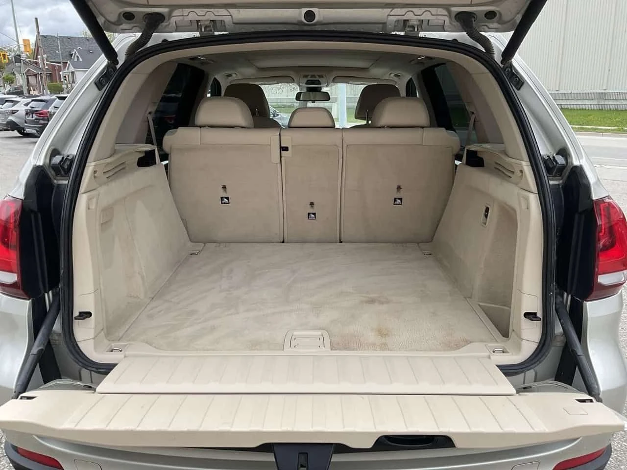 BMW X5 * xDrive35i LTHR! NAV! HUD! 360 CAM! BSM! NIGHT VI, снимка 7 - Автомобили и джипове - 54935247