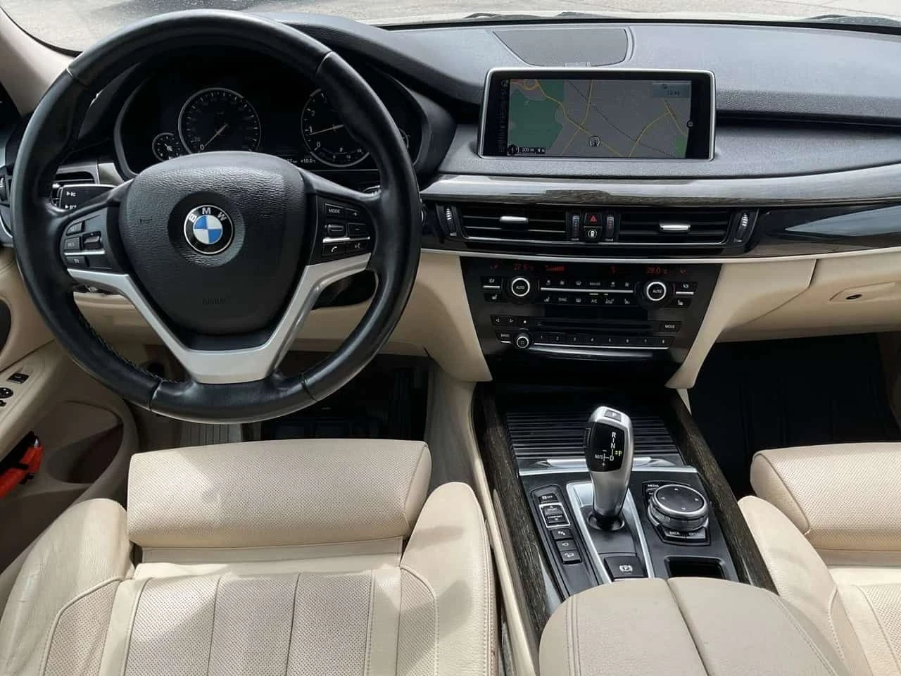 BMW X5 * xDrive35i LTHR! NAV! HUD! 360 CAM! BSM! NIGHT VI, снимка 14 - Автомобили и джипове - 54935247