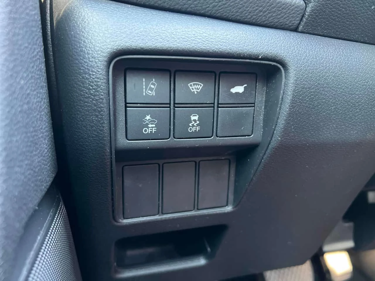 Honda Cr-v Black Edition AWD  CARFAX, снимка 17 - Автомобили и джипове - 55190040