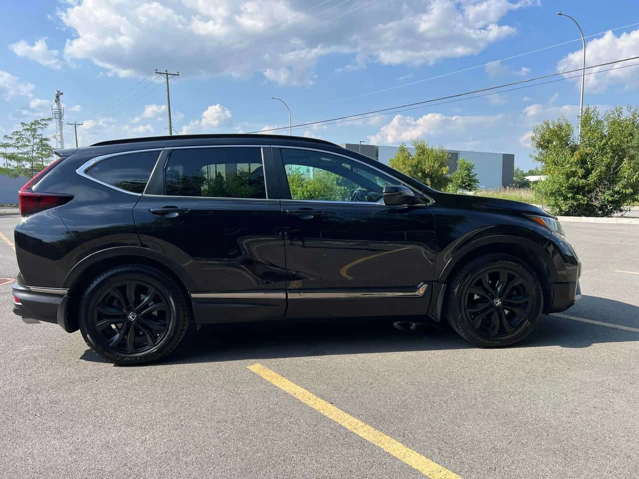 Honda Cr-v Black Edition AWD  CARFAX, снимка 3 - Автомобили и джипове - 55190040