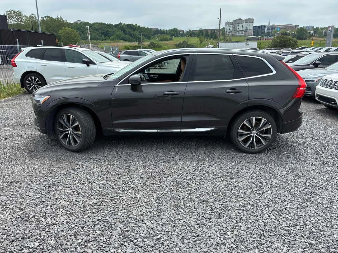 Volvo XC60 * Inscription * CARFAX * БЕЗ ПЪРВОНАЧАЛНА ВНОСКА, снимка 2 - Автомобили и джипове - 55395443