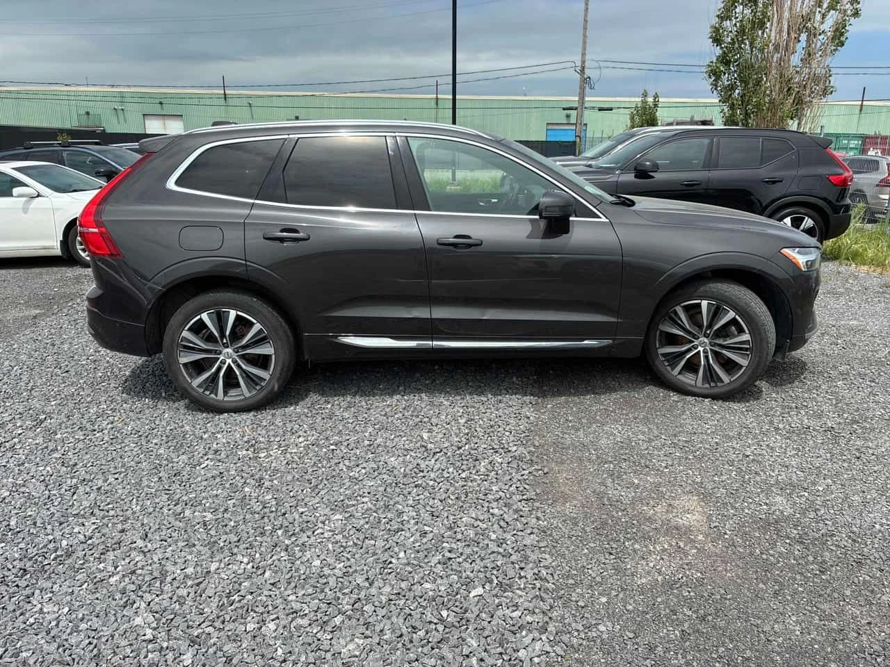 Volvo XC60 * Inscription * CARFAX * БЕЗ ПЪРВОНАЧАЛНА ВНОСКА, снимка 3 - Автомобили и джипове - 55395443