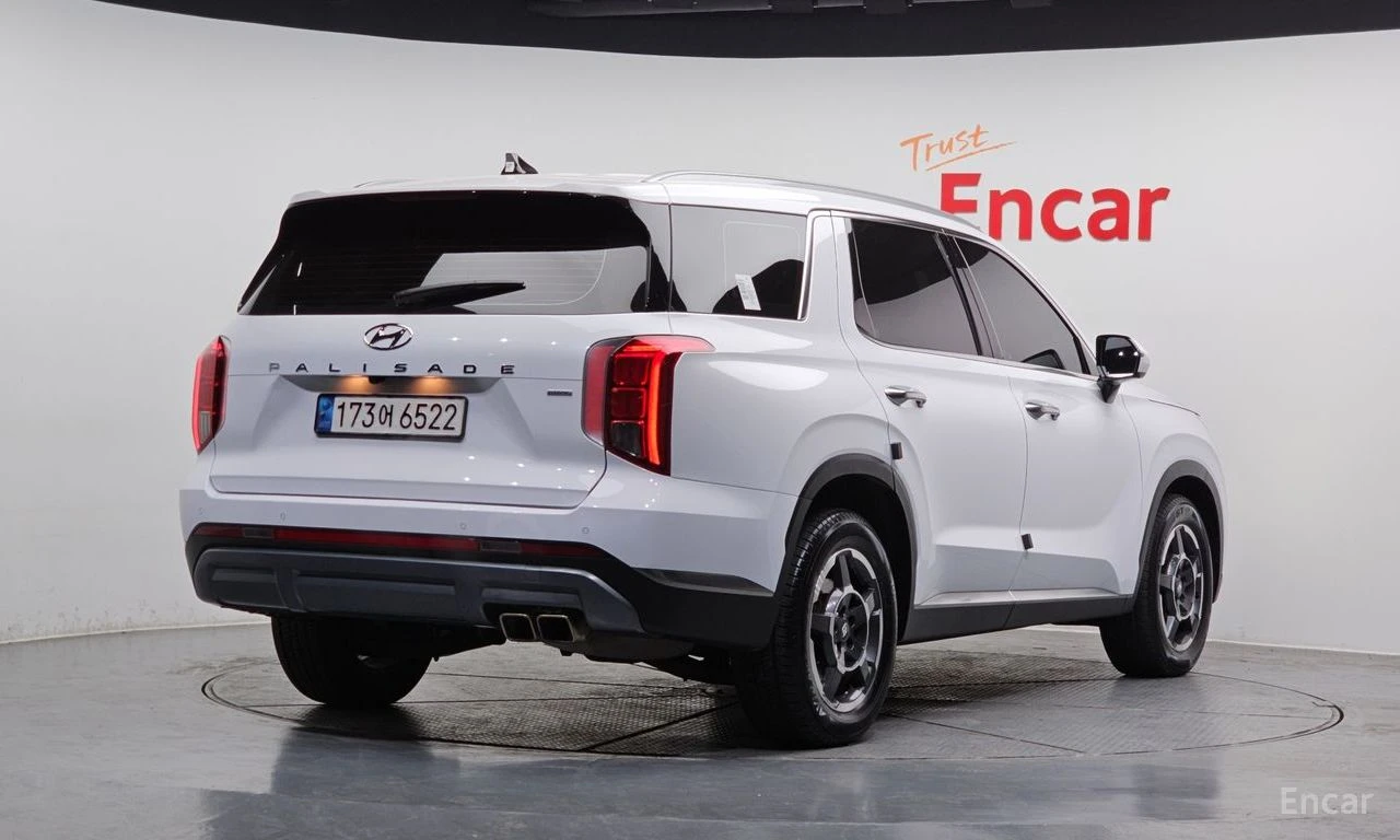 Hyundai Palisade 3.8i Exclusive 4x4* DISTRONIC* ПОДГРЕВ* ОБДУХВАНЕ*, снимка 3 - Автомобили и джипове - 55652611
