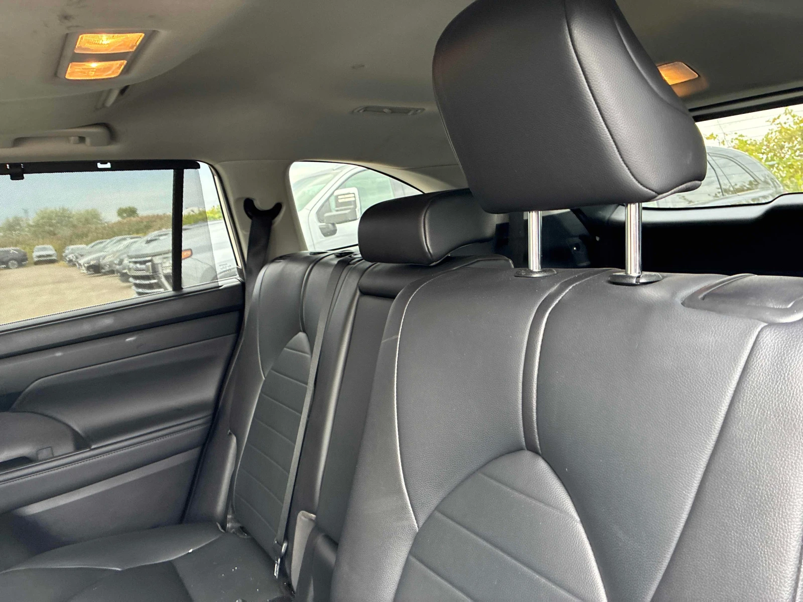 Toyota Highlander XLE/CARFAX/7 МЕСТА/КОЖА/КЛИП/, снимка 15 - Автомобили и джипове - 56113363