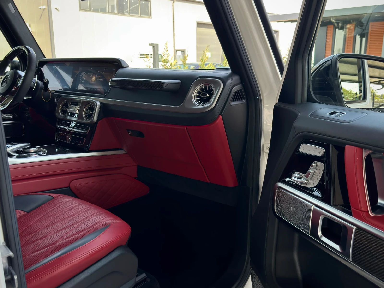 Mercedes-Benz G 63 AMG Burmester* ���������* K����� 360* Desgino* IWC* �� | Mobile.bg � ����������� 12