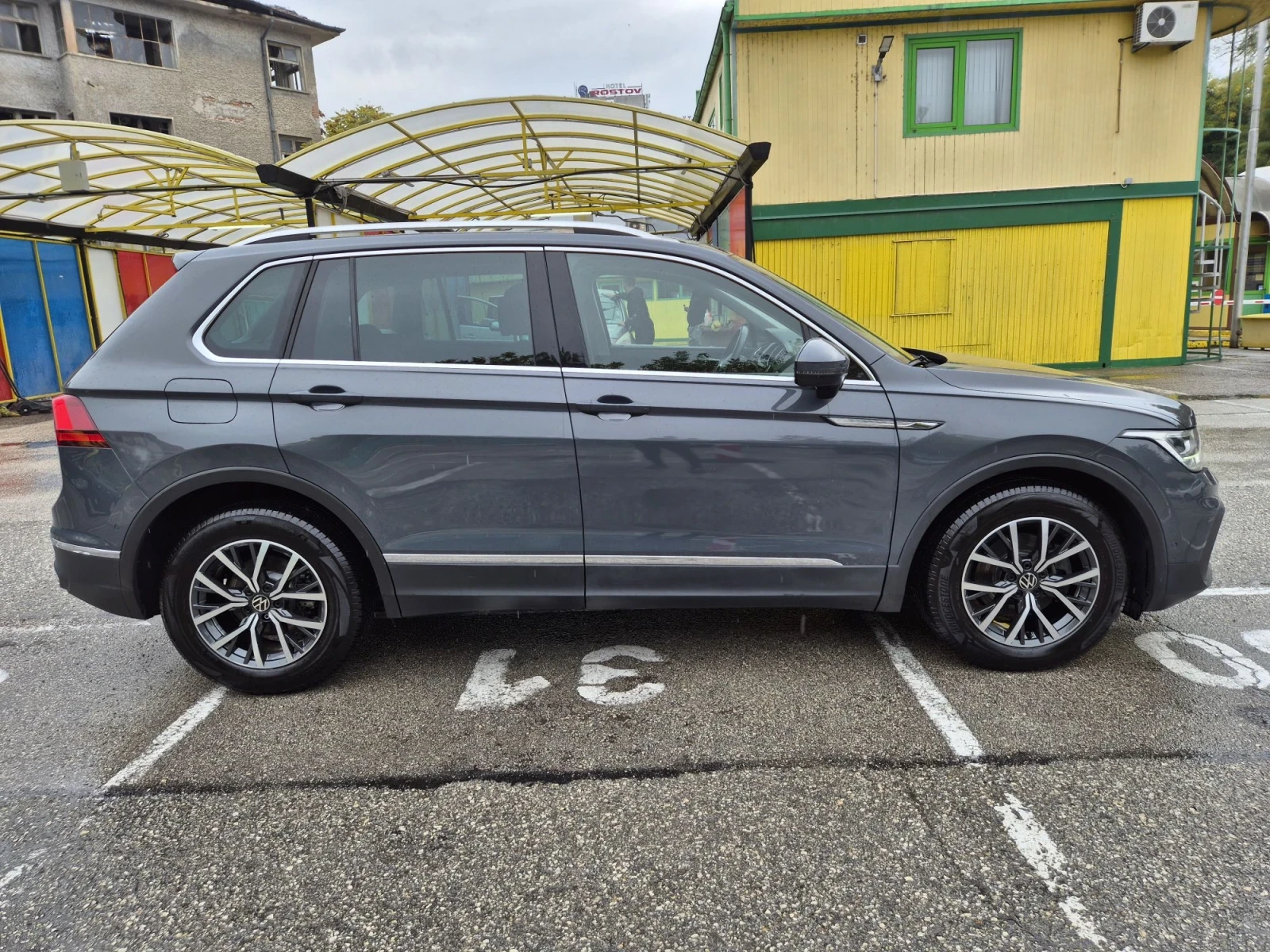 VW Tiguan 2.0TDI Face Lift 2023� LED Distr ������ Assist  | Mobile.bg � ����������� 8