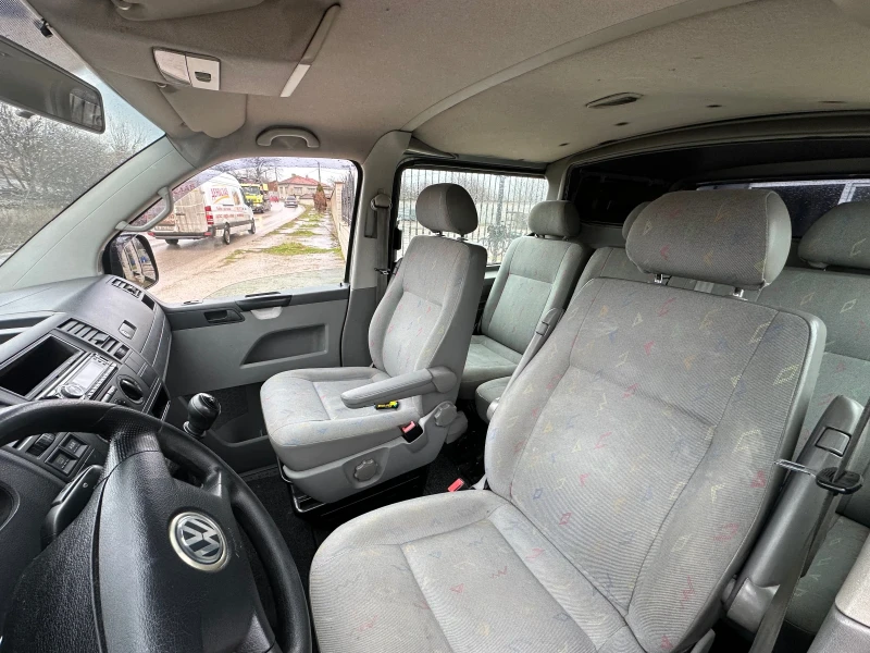 VW T5 Внос от Холандия, снимка 7 - Бусове и автобуси - 53510482