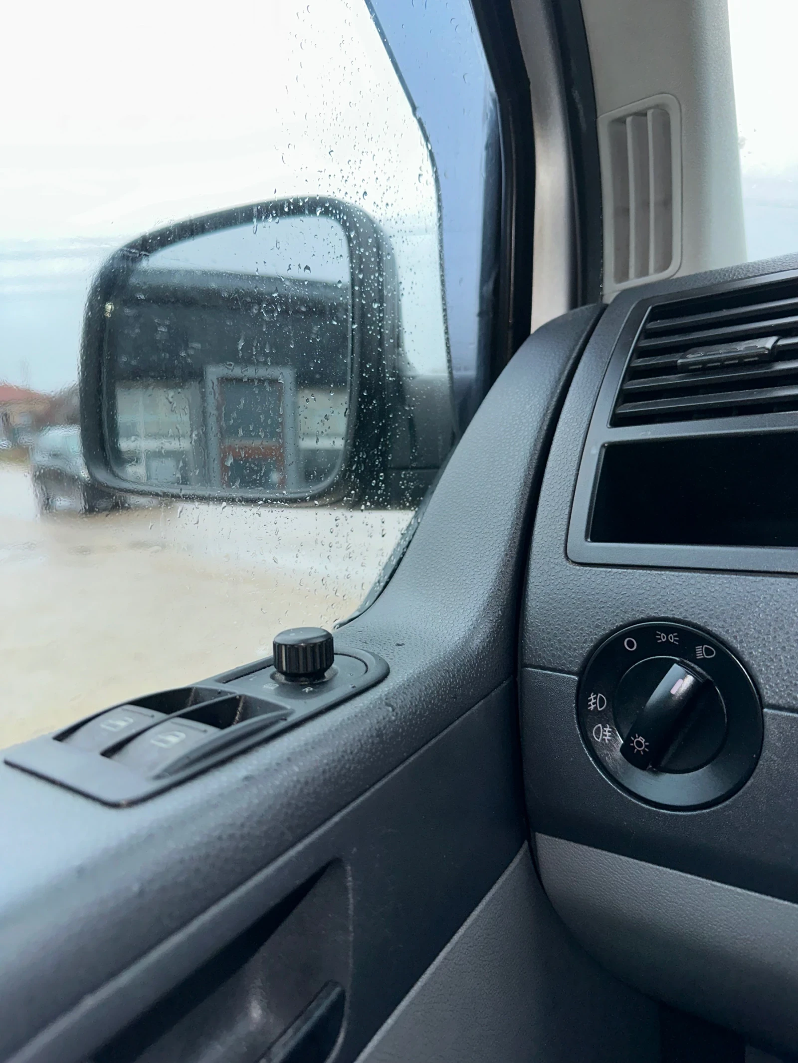 VW T5 ���� �� �������� | Mobile.bg � ����������� 13