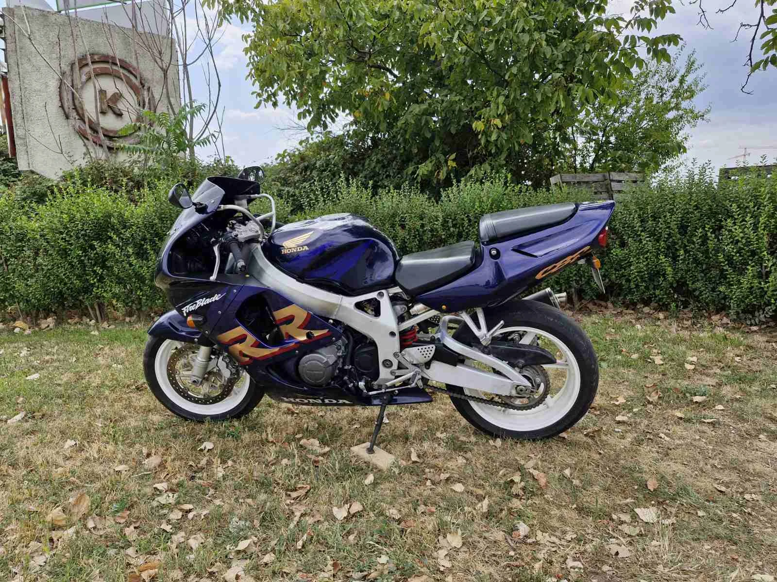 Honda Cbr 919RR - изображение 3