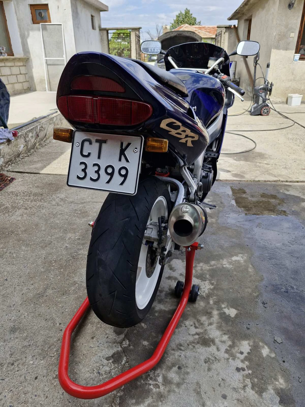 Honda Cbr 919RR - изображение 6