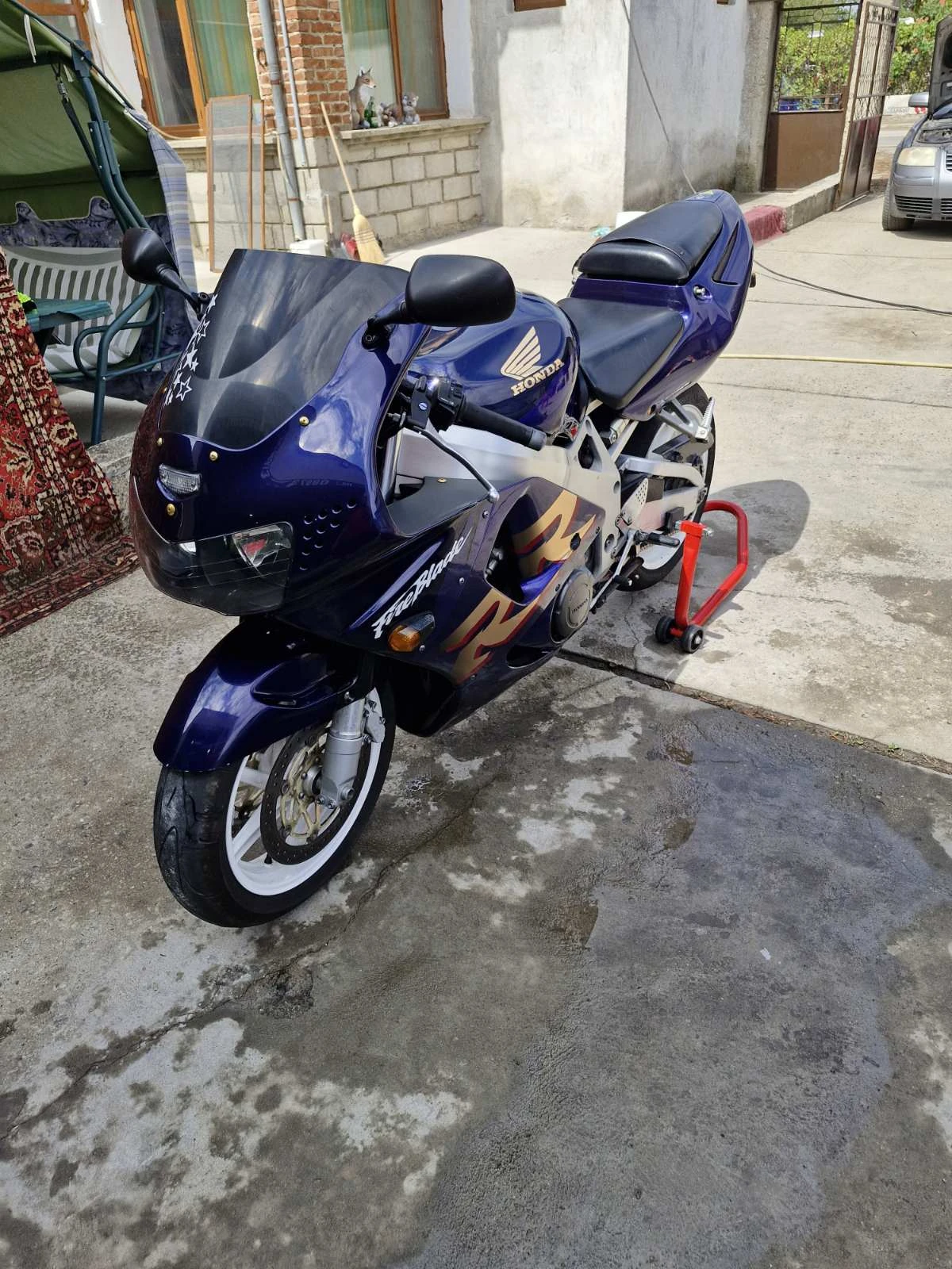 Honda Cbr 919RR - изображение 4