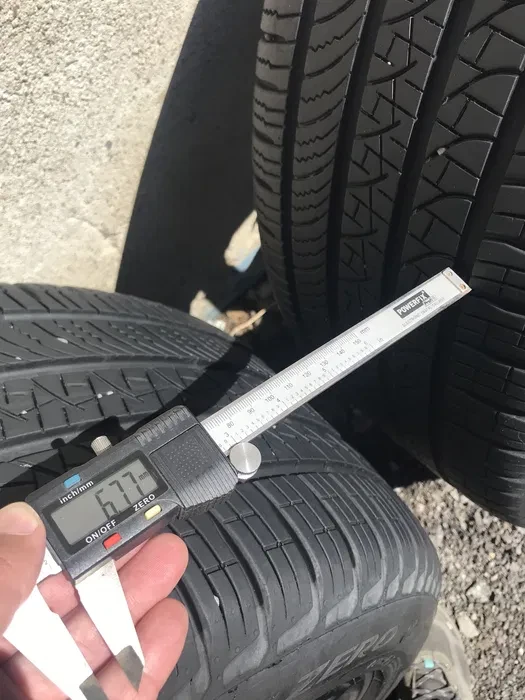 Гуми с джанти Pirelli 285/45R22, снимка 7 - Гуми и джанти - 56233204