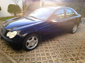Mercedes-Benz C 200, снимка 2