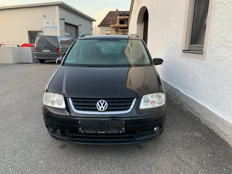 VW Touran 1.9 TDI 105ps , снимка 2 - Автомобили и джипове - 48214384