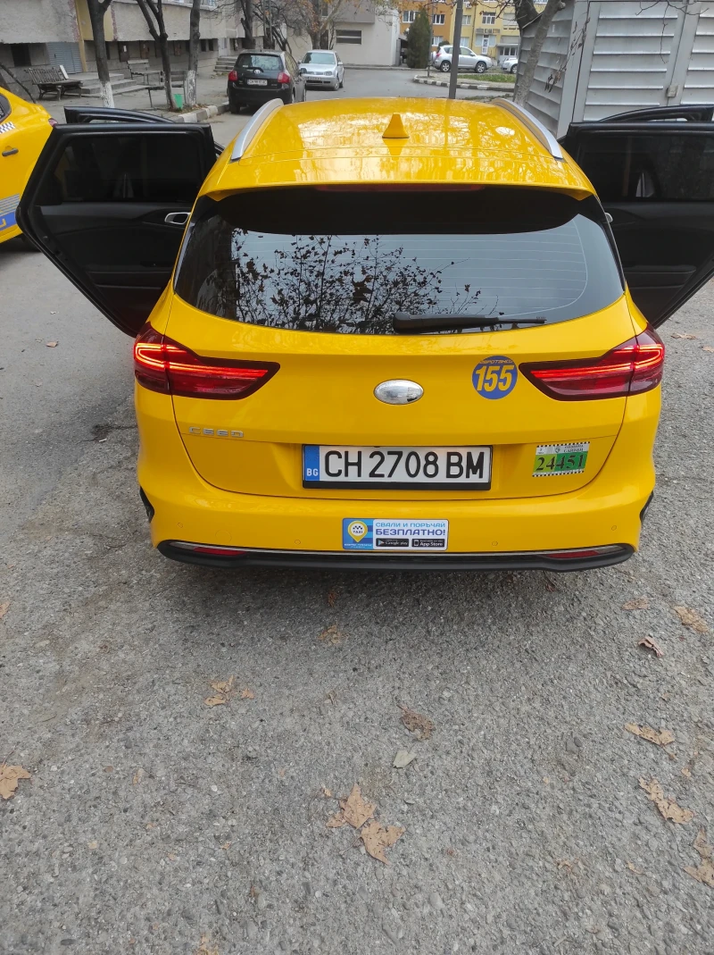 Kia Ceed, снимка 10 - Автомобили и джипове - 48879630