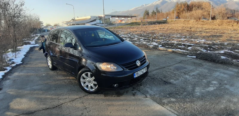 VW Golf 1.9 105, снимка 1 - Автомобили и джипове - 48954733