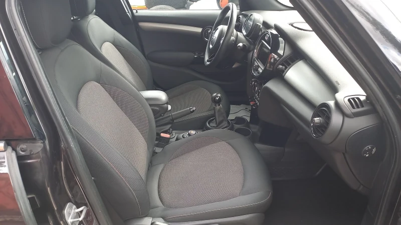 Mini One 1, 2i 102кс , снимка 14 - Автомобили и джипове - 52020563